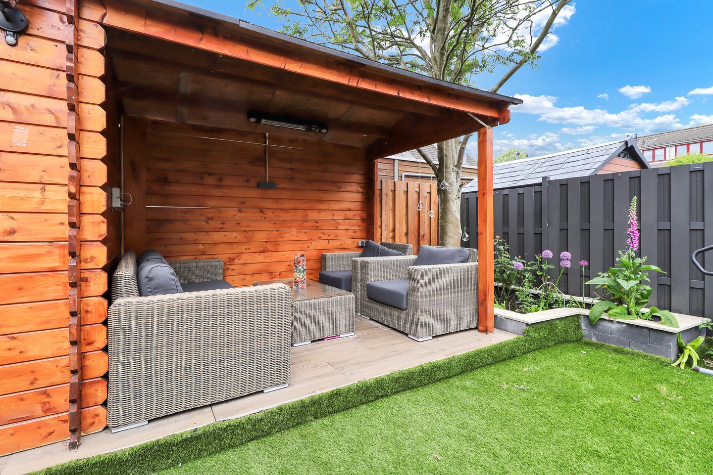 Photo 5 of Chirurgijn 69