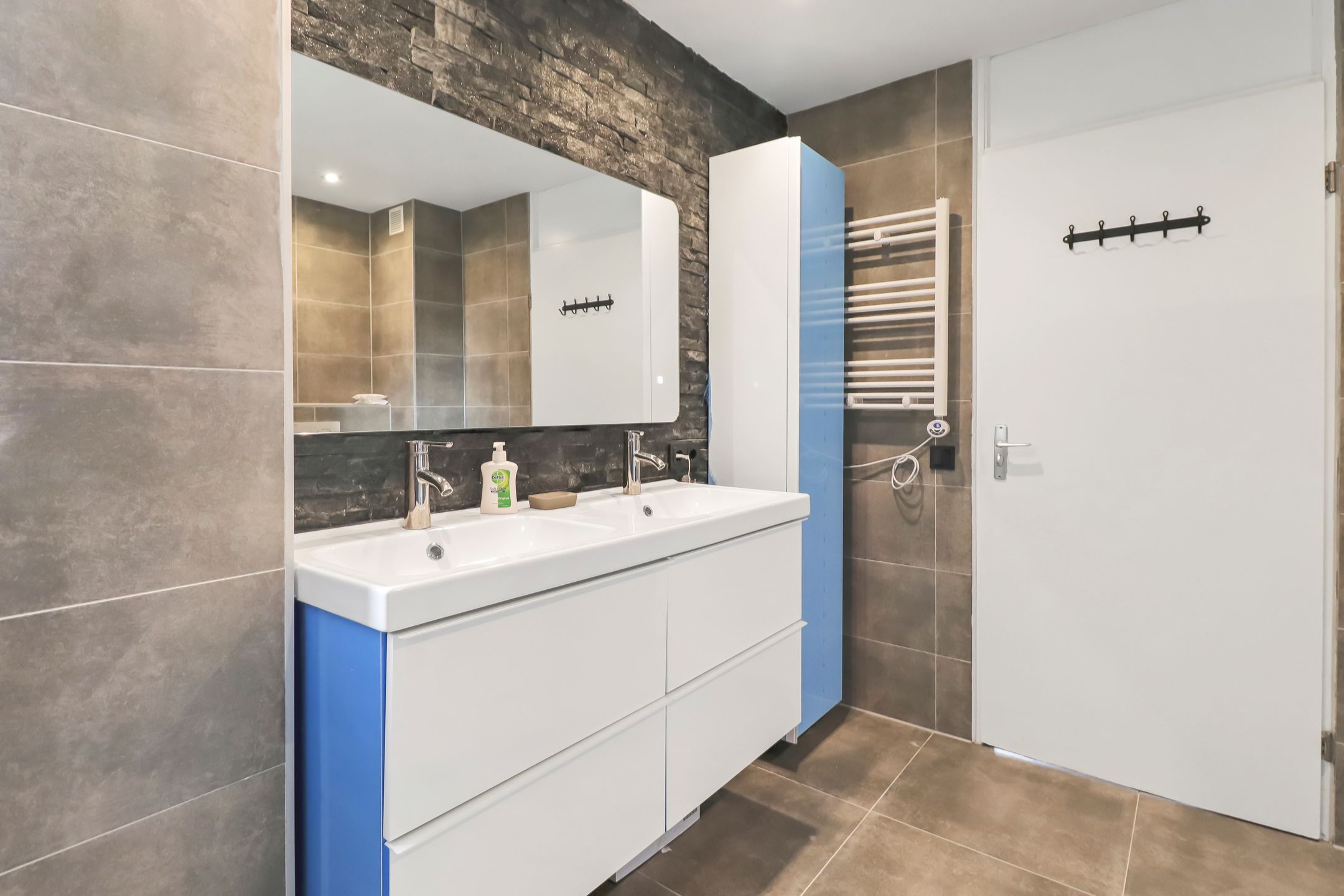 Photo 15 of Chirurgijn 69