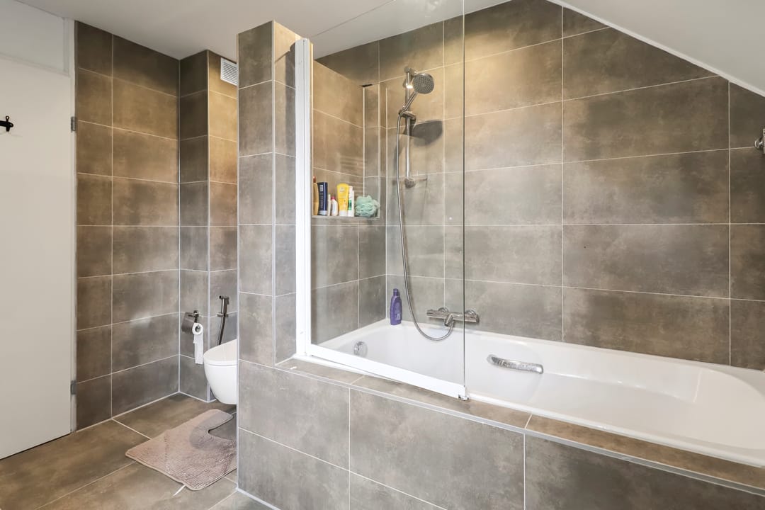 Photo 16 of Chirurgijn 69