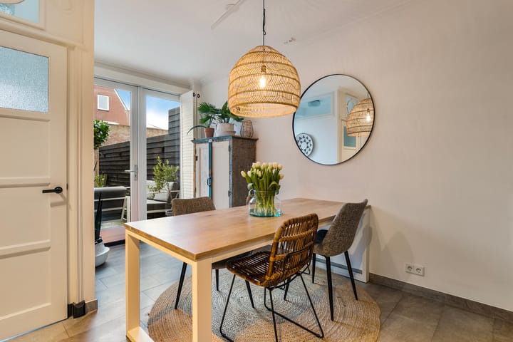 Foto 16 van Molengracht 35