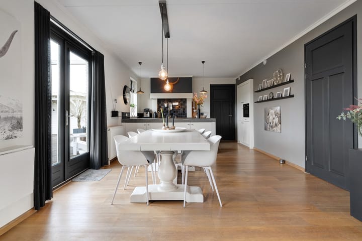 Foto 24 van Van Foreestallee 26-A