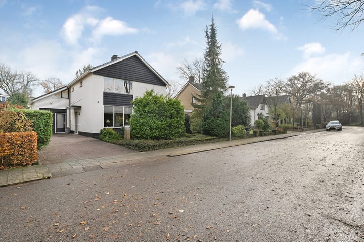 Foto 4 van Lindenlaan 8