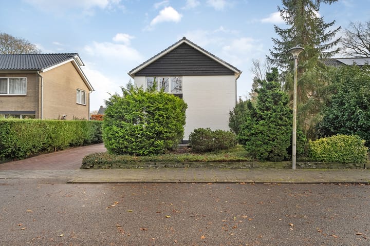 Foto 5 van Lindenlaan 8