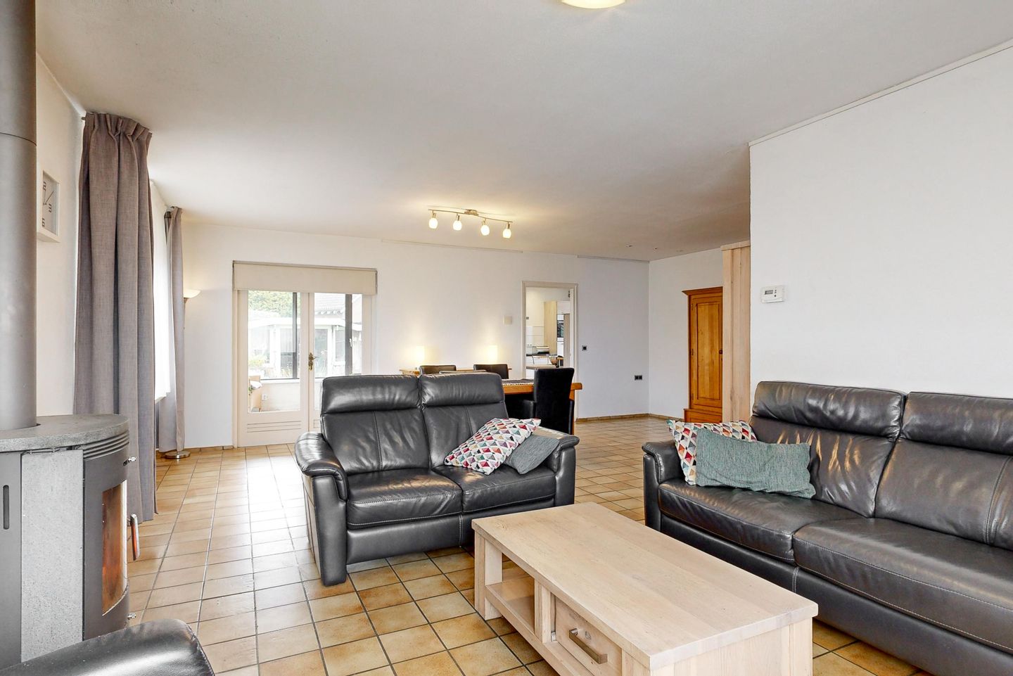 Foto 10 van Hoendercamp 16