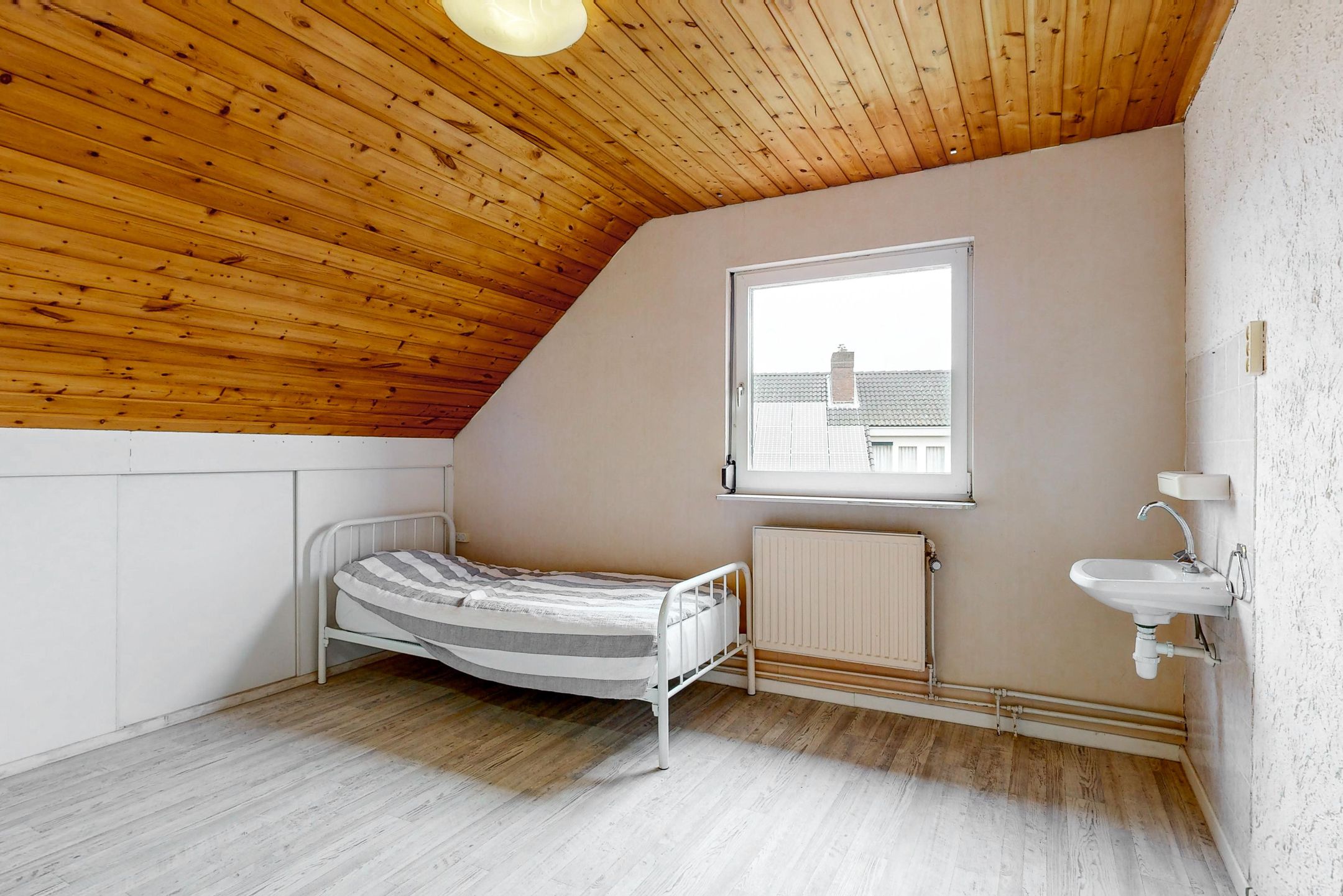 Foto 30 van Hoendercamp 16