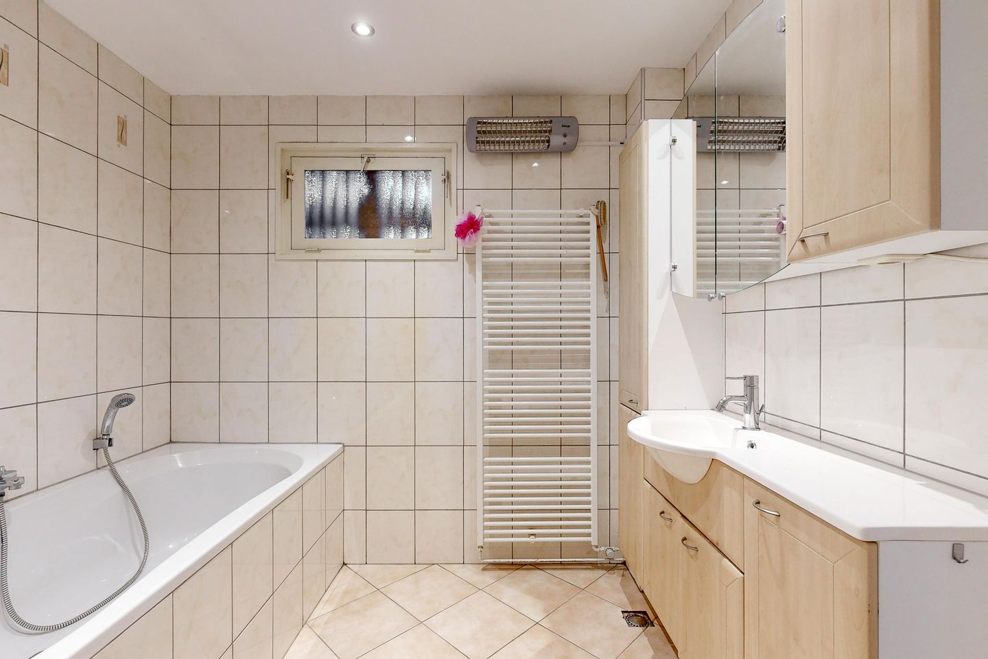 Foto 19 van Hoendercamp 16