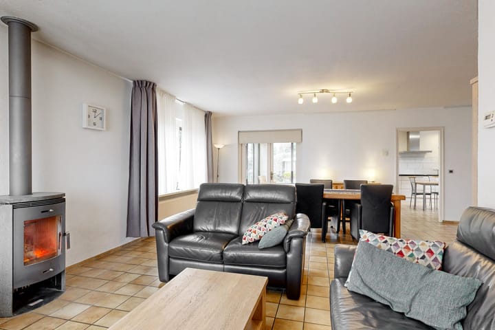 Foto 11 van Hoendercamp 16