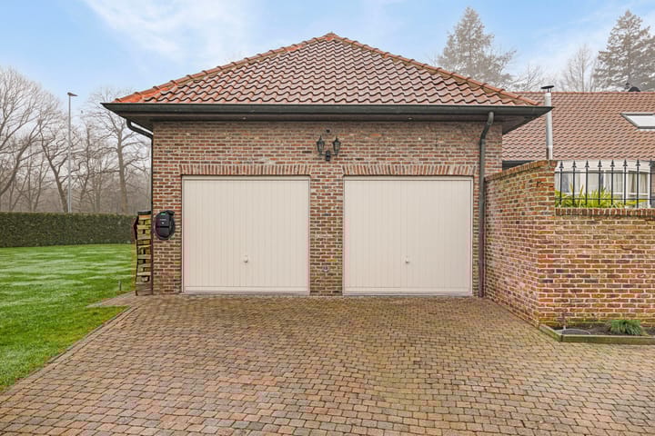 Photo 44 of Merksplasseweg 119