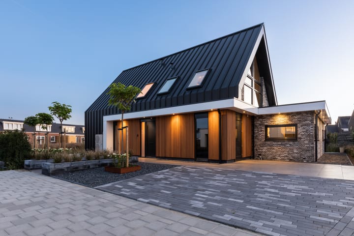 Foto 1 van Hertogenlaan 12