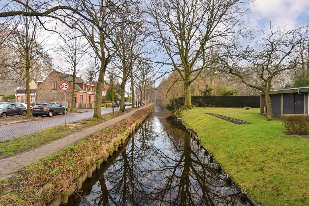 Foto 26 van Huis te Landelaan 15-F111