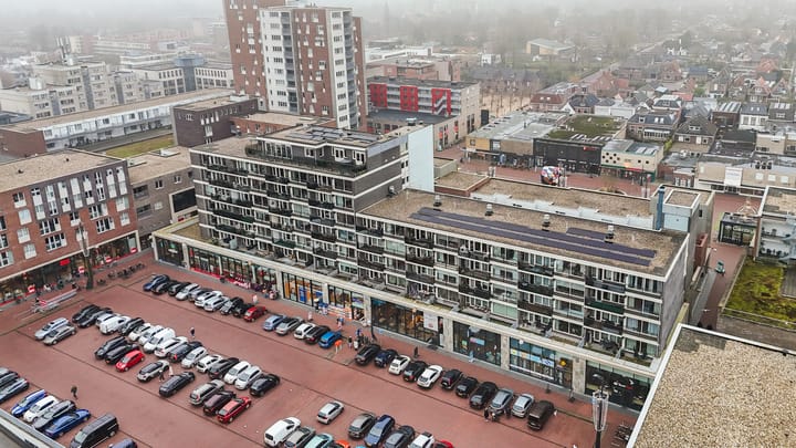 Foto 38 van Raadhuisplein 186