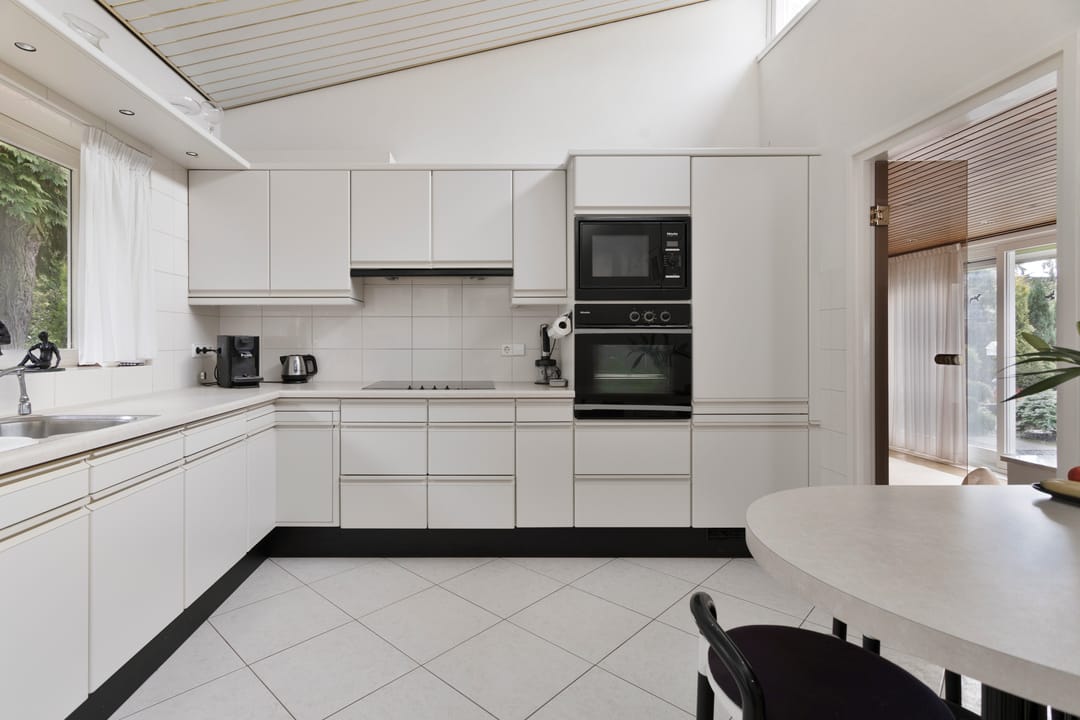 Foto 17 van Vredenburglaan 4