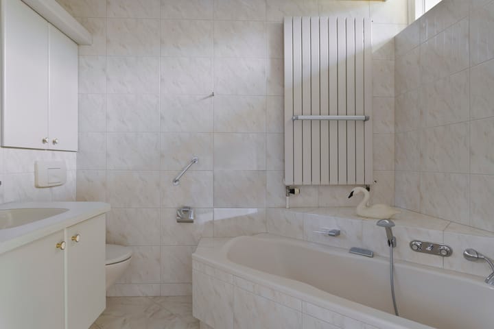 Foto 22 van Vredenburglaan 4