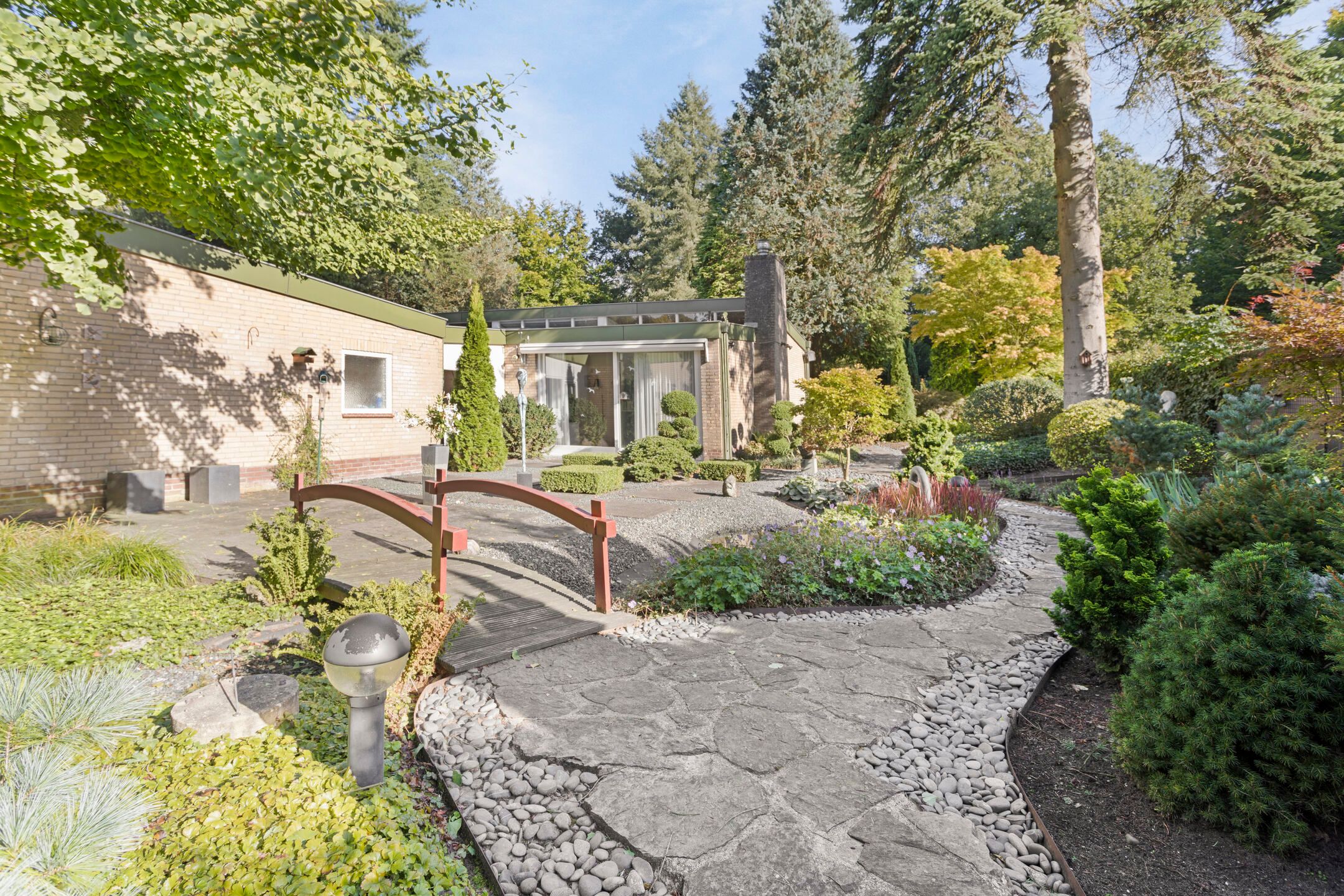 Foto 42 van Vredenburglaan 4