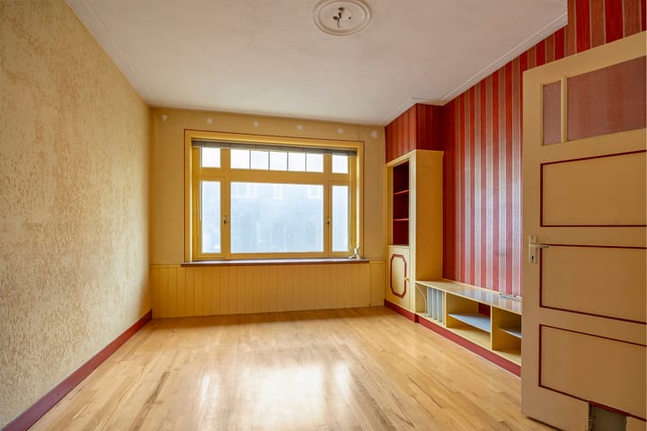 Foto 8 van van Heutszstraat 67