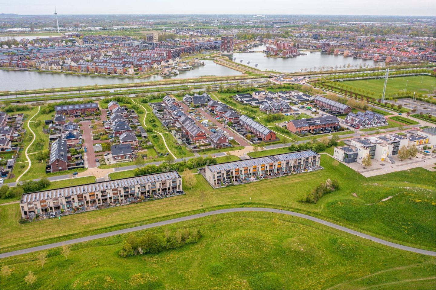 Foto 44 van Weegbree 31