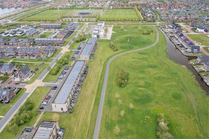 Foto 45 van Weegbree 31