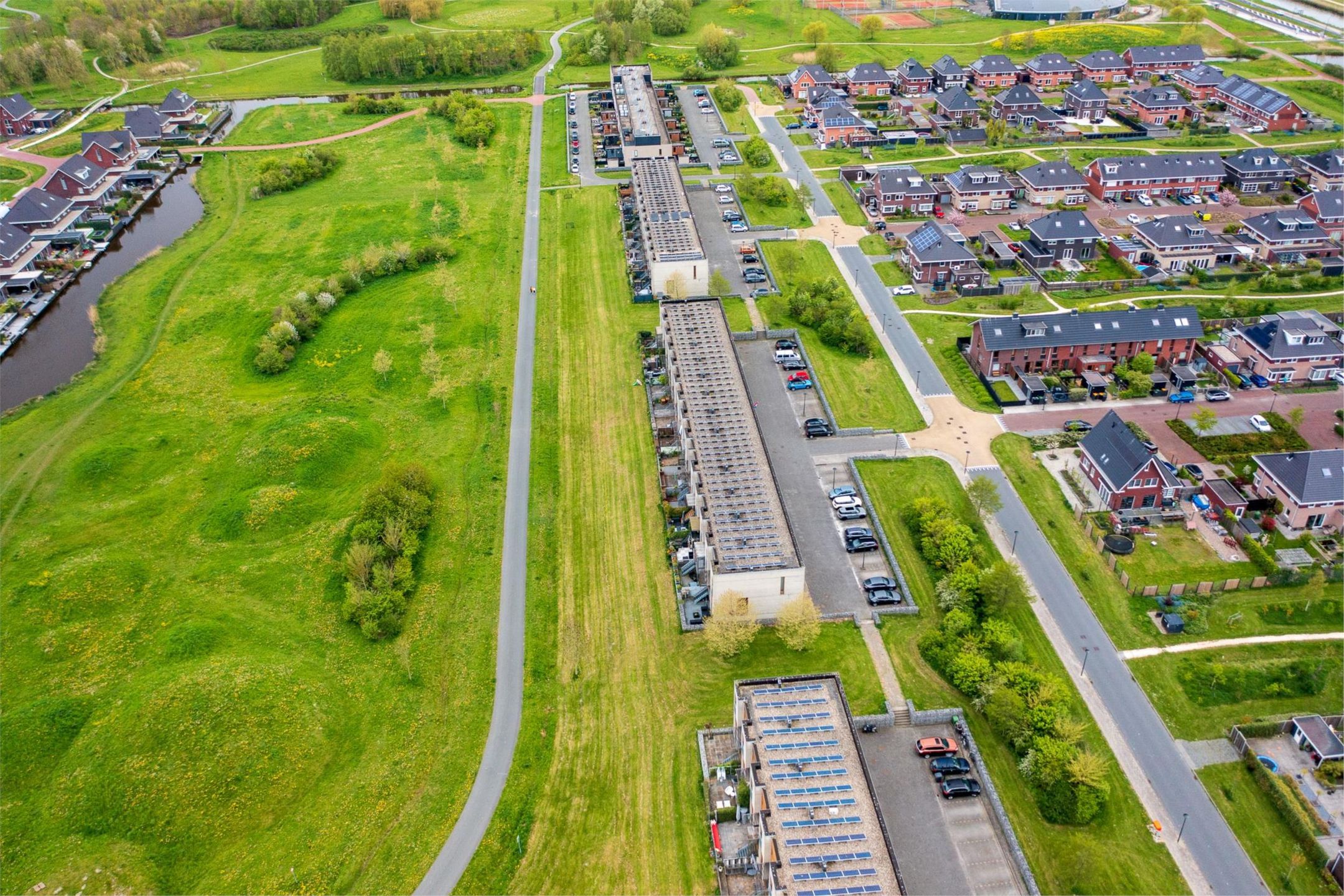 Foto 51 van Weegbree 31