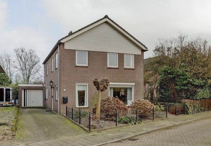 Foto 1 van Meester van de Bergstraat 3