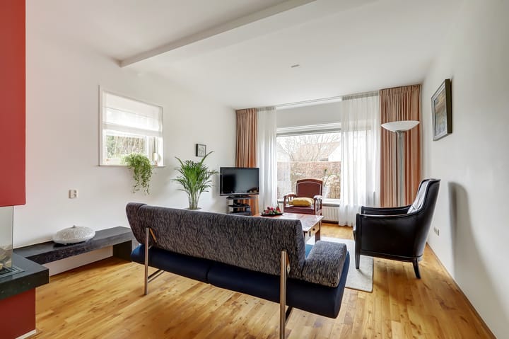 Foto 11 van Meester van de Bergstraat 3