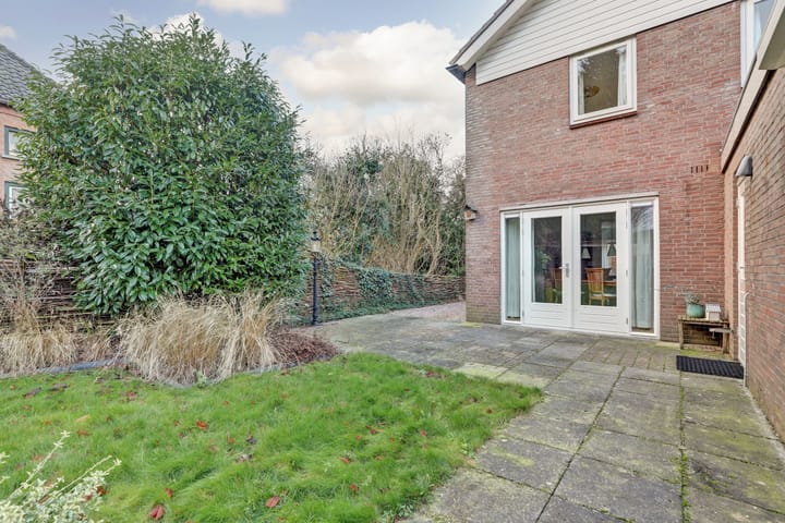 Foto 44 van Meester van de Bergstraat 3