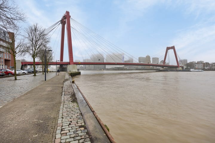 Photo 17 of De Ruyterstraat 10-B