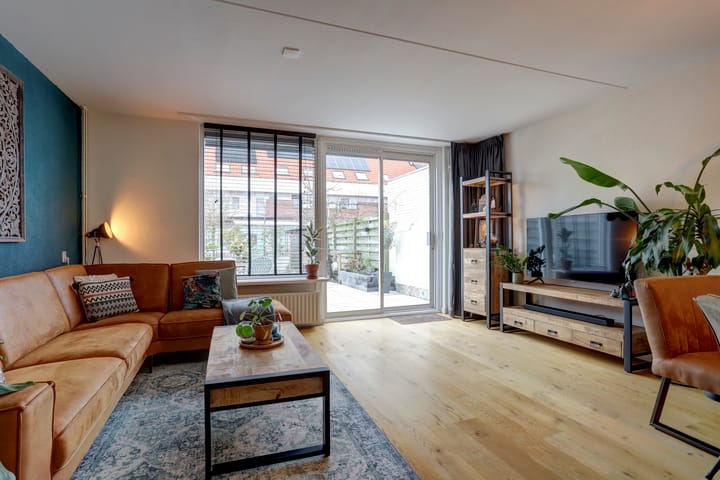 Foto 2 van Kalmoes 44