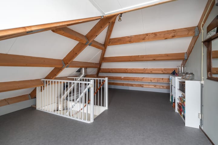 Foto 31 van Van Swaanswijckstraat 42