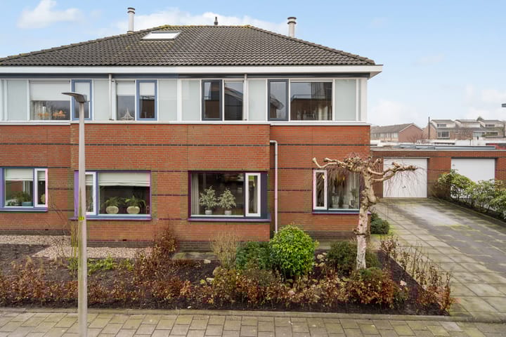 Foto 39 van Van Swaanswijckstraat 42