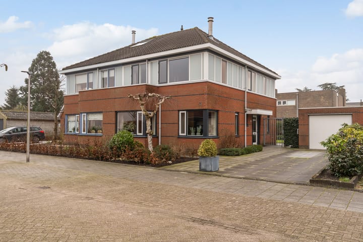 Foto 40 van Van Swaanswijckstraat 42