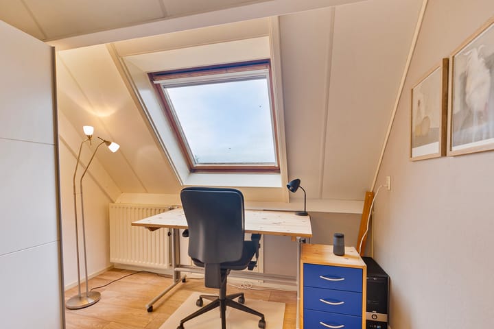 Foto 25 van Martinus Nijhofflaan 64