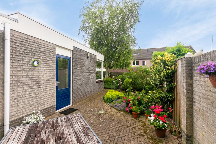 Foto 27 van Martinus Nijhofflaan 64