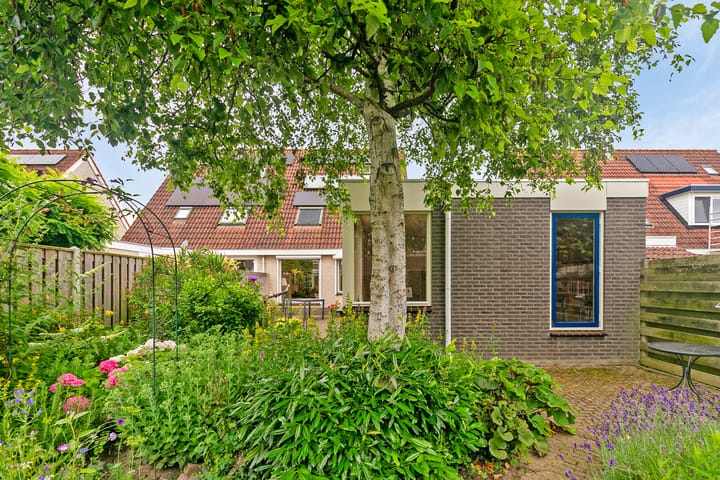 Foto 30 van Martinus Nijhofflaan 64