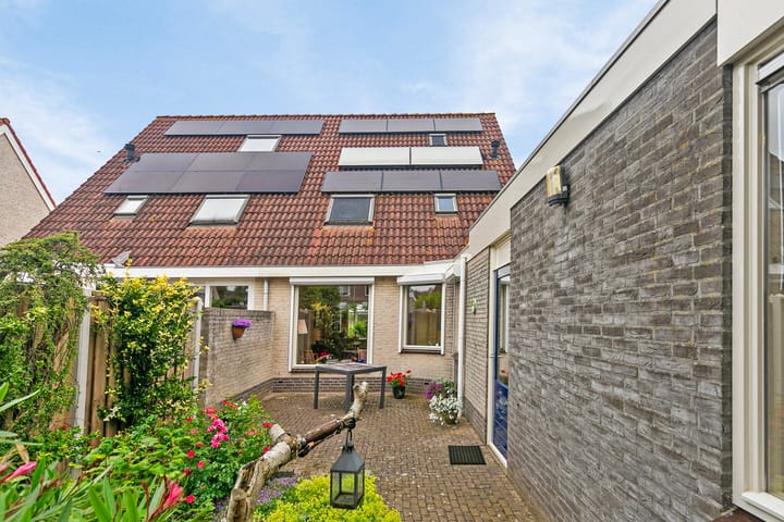 Foto 31 van Martinus Nijhofflaan 64