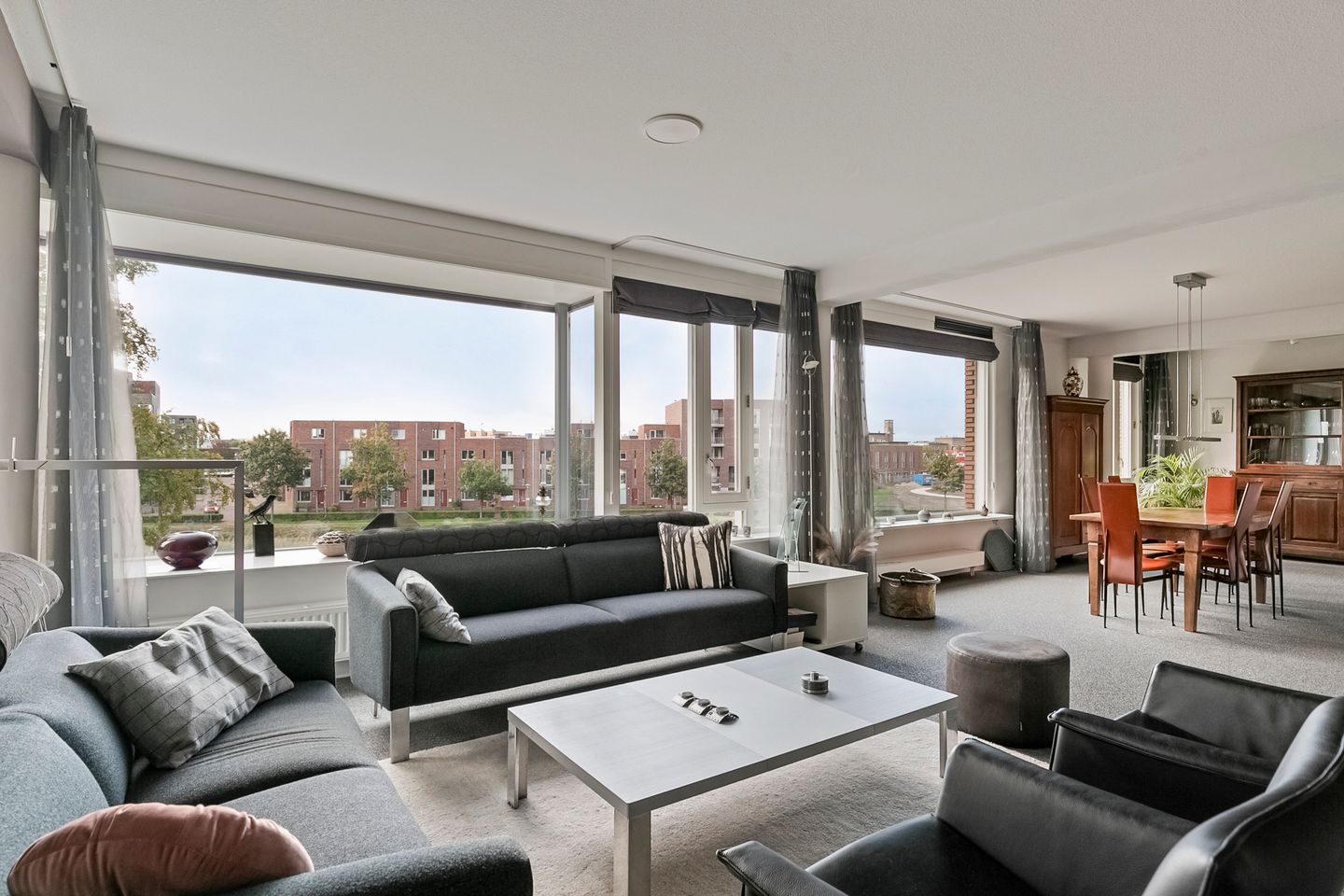 Photo 4 of Baron Sloetkade 323