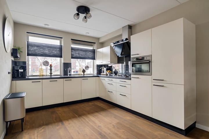 Foto 12 van Springerstraat 14