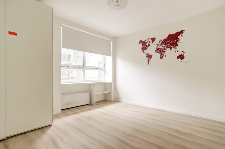 Photo 10 of Voorstraat 8-F