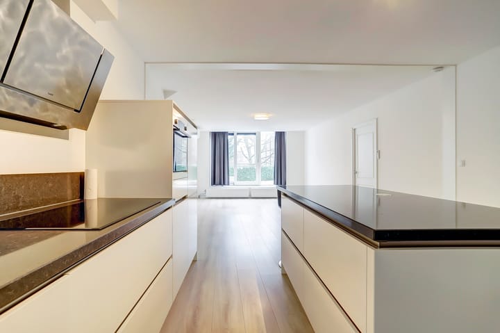 Photo 22 of Voorstraat 8-F