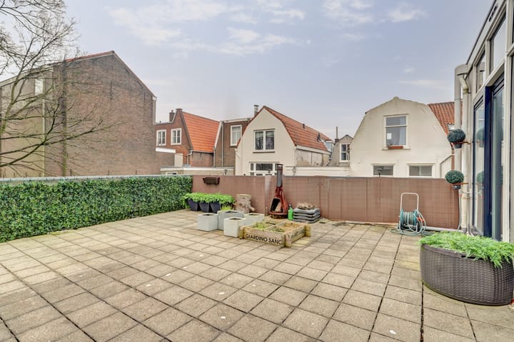 Photo 26 of Voorstraat 8-F