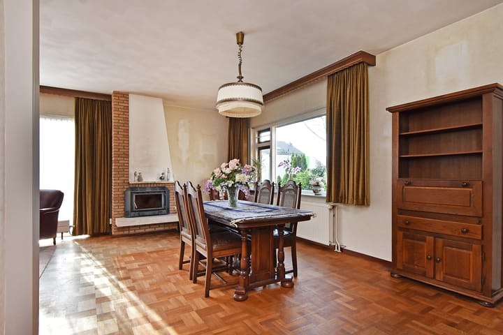 Foto 9 van Brugweg 84