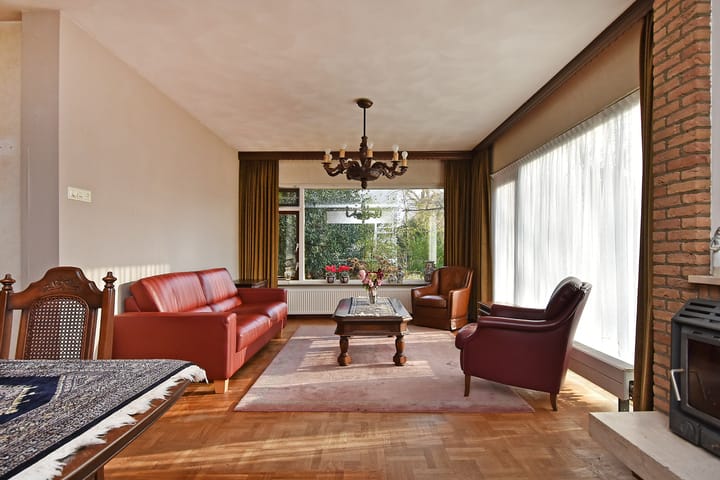 Foto 11 van Brugweg 84