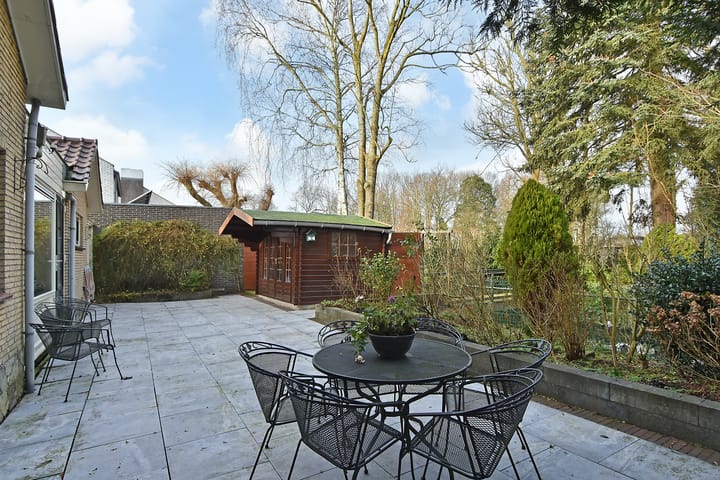 Foto 34 van Brugweg 84