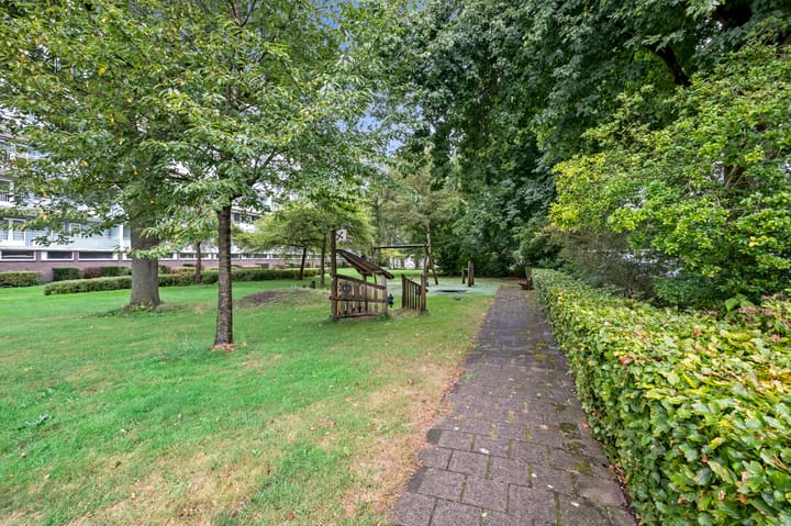 Foto 36 van Spechtlaan 347