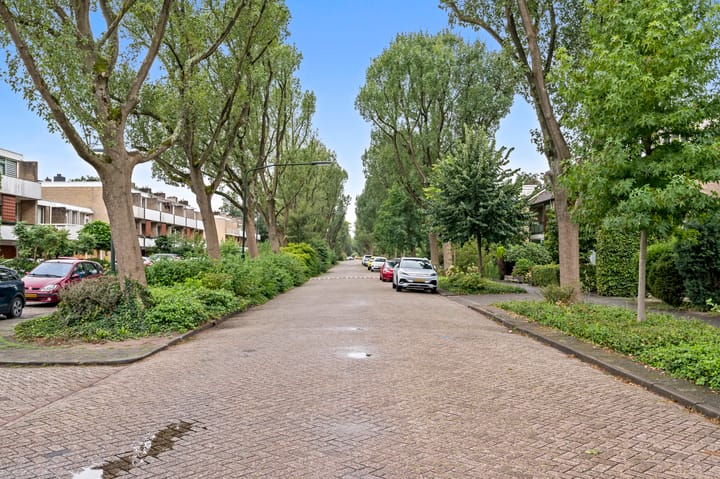 Foto 37 van Spechtlaan 347