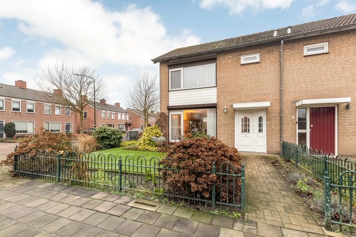 Foto 2 van Buskensstraat 14