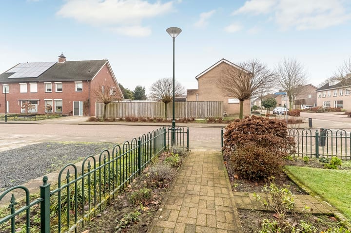 Foto 4 van Buskensstraat 14