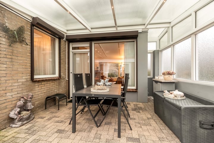 Foto 25 van Buskensstraat 14