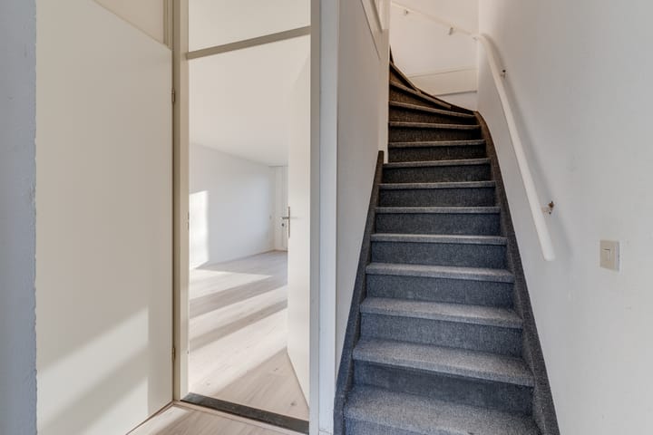 Foto 12 van Furkabaan 28