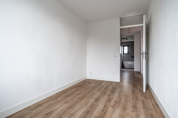 Foto 32 van Vogelkerslaan 36