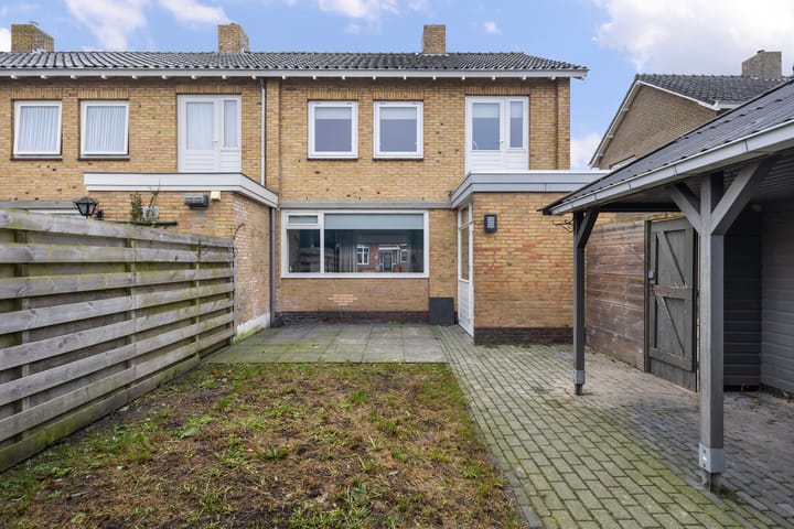 Foto 2 van Jeltingalaan 26